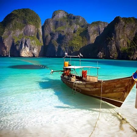 Go Inn Phuket Old Town โกอินน์ ภูเก็ตเมืองเก่า X エクステリア 写真